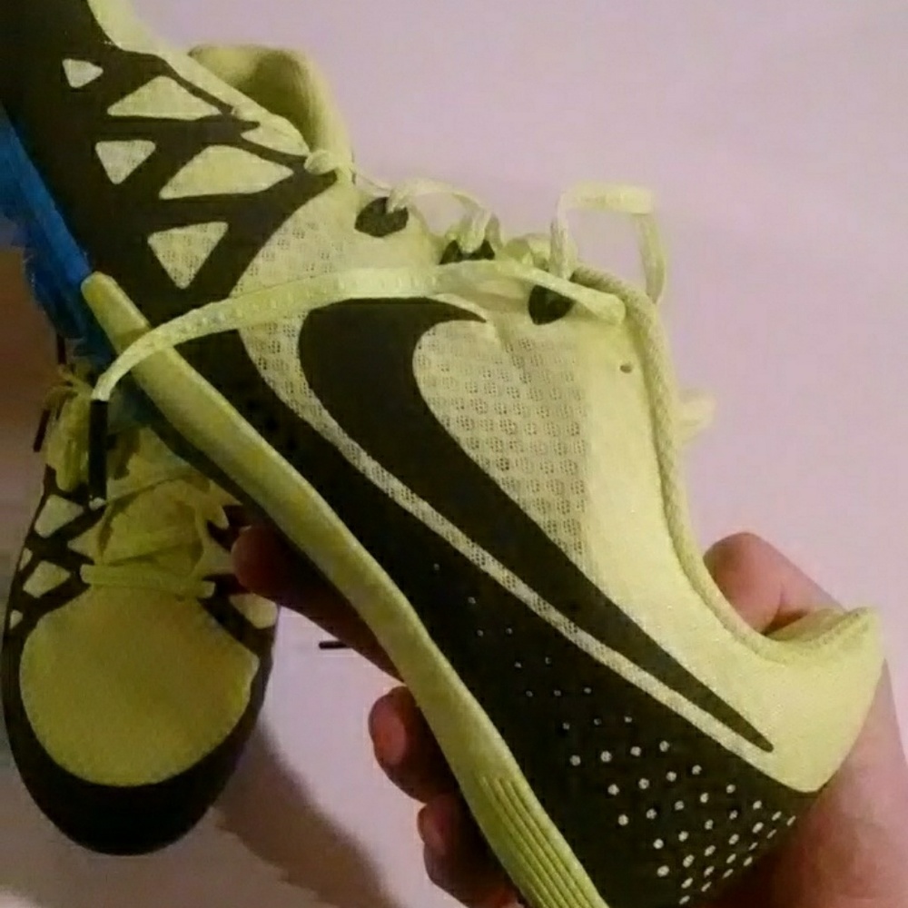 Nike track cleats rival M brand new